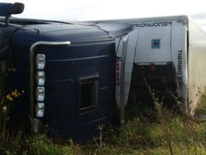 Supporting image for story: Delays and closures on A41 after lorry overturns near Newport