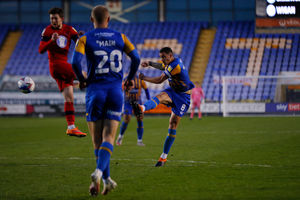 Ollie Norburn of Shrewsbury Town scores a goal to make it 1-2 (AMA)