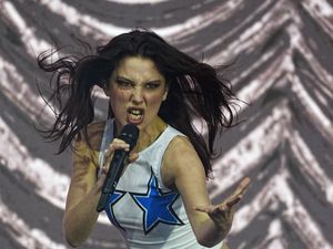 Supporting image for story: Wolf Alice and Elbow among bands slated for Teenage Cancer Trust gigs in 2026