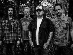 Supporting image for story: Black Stone Cherry's Birmingham show captured on new DVD