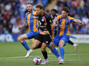 Supporting image for story: Paul Hurst keen to help Shrewsbury Town loanee thrive