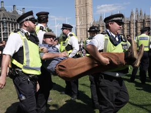 Supporting image for story: Britain’s rights watchdog warns against heavy-handed policing amid Gaza demos