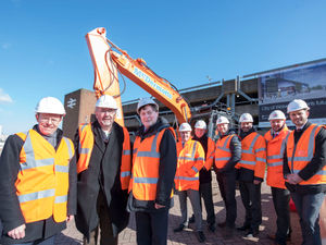 Supporting image for story: Wolverhampton railway station work on-track as builders start