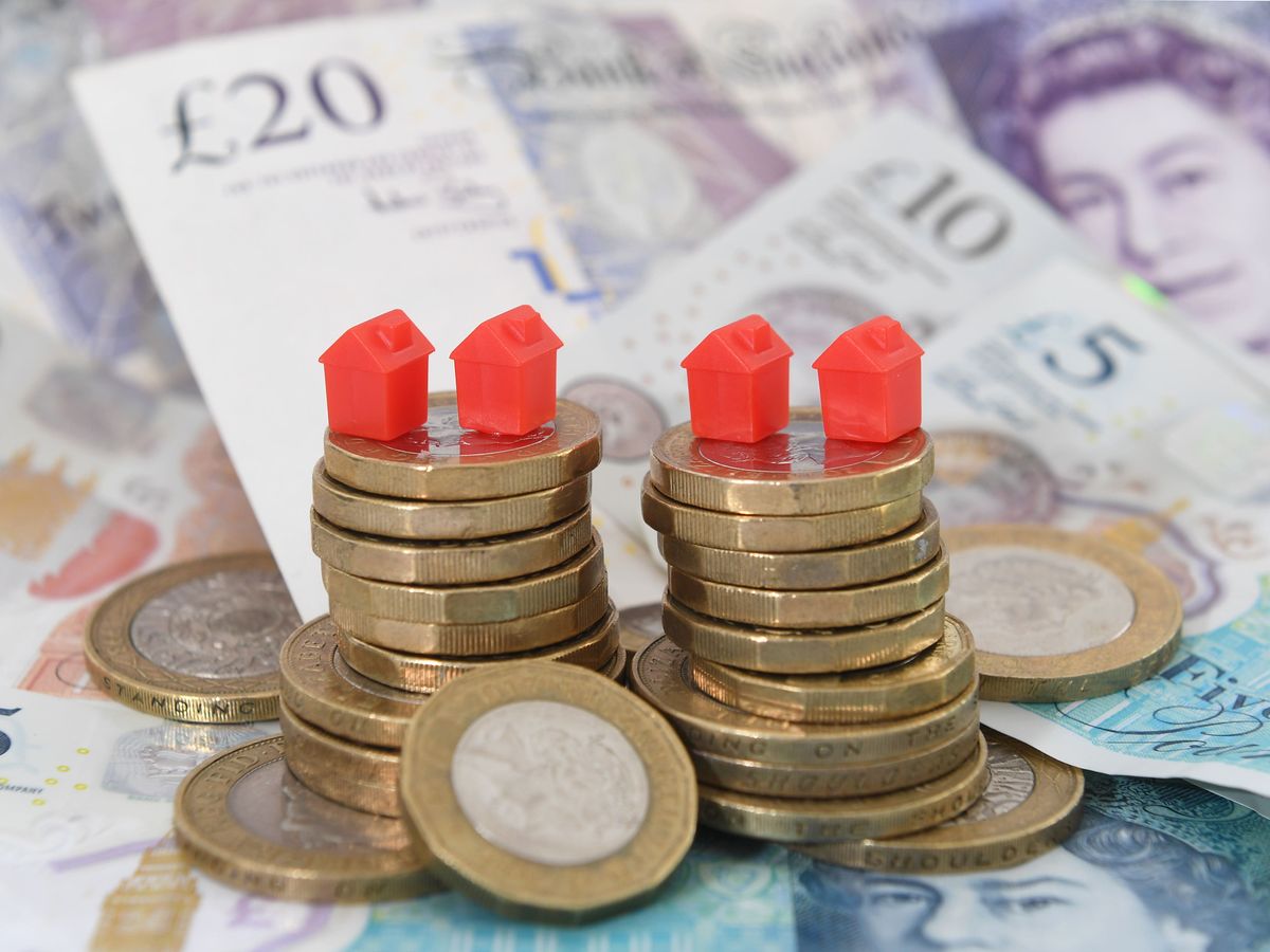 Flurry of mortgage rate hikes in more ‘unwelcome news’ for homeowners Flurry of mortgage rate hikes in more ‘unwelcome news’ for homeowners