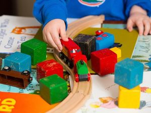 Supporting image for story: Toddlers as young as 14 months ‘can understand counting’