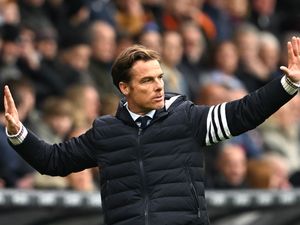 Supporting image for story: Scott Parker hails ‘quality’ and ‘individual brilliance’ shown in Burnley win