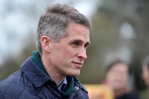 Gavin Williamson joined campaigners to walk from Codsall Community High School to Perton to highlight the alleged dangers of the route