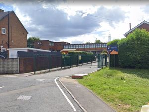 Supporting image for story: Children kept in Oldbury school after police called to 'disturbance involving youths'
