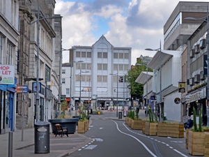 Supporting image for story: Workers urged to return to offices for good of Black Country economy