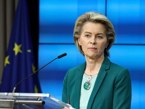 Supporting image for story: EU nations struggle to show full vaccination solidarity