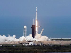 Supporting image for story: SpaceX makes history by becoming first private company to send humans into orbit