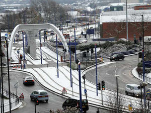 Supporting image for story: Snow falls across the West Midlands