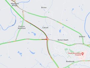 Supporting image for story: Traffic chaos after report of lorry losing trailer on A5 roundabout near Shrewsbury