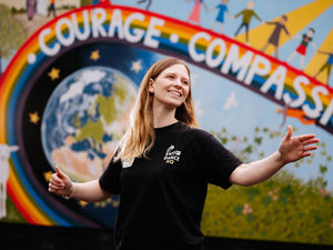 Supporting image for story: Lisa follows in her mother's footsteps for dance competition
