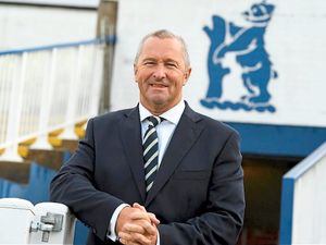 Supporting image for story: No challenge is too great as Warwickshire Bears raise money