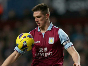 Supporting image for story: Roberto Di Matteo confident Aston Villa will keep Ciaran Clark
