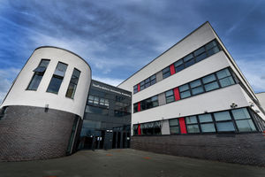 Staffordshire University Academy 