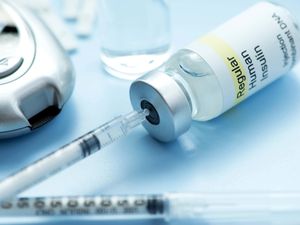 Supporting image for story: Once-weekly insulin jab just as good as daily injections, trials find