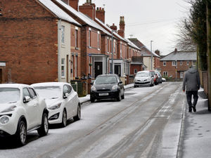 Supporting image for story: Snow wardens wanted in Telford