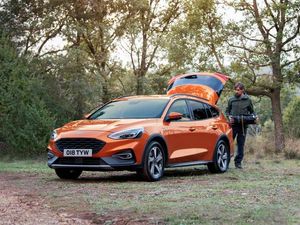 Supporting image for story: First drive: Ford Focus Active brings crossover appeal without the SUV styling