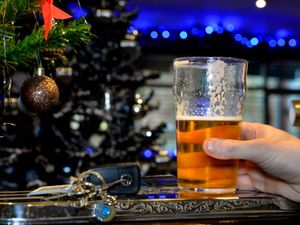 Supporting image for story: NHS: People should cut down on drinking as strikes hit ambulance service