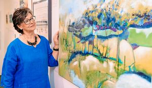 Secret Severn Art Trail in Jackfield, Telford. In Picture L>R: Jan Park with her acrylic Maytime Memory