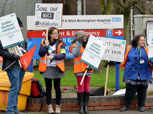 Supporting image for story: Junior doctors' strike: How many ops were cancelled at your hospital?