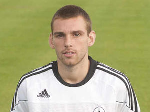 Supporting image for story: Richard Davies on temporary loan from Bucks