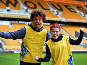 Supporting image for story: Wolverhampton-born Blue Peter star Radzi Chinyanganya at Molineux for Sport Relief challenge