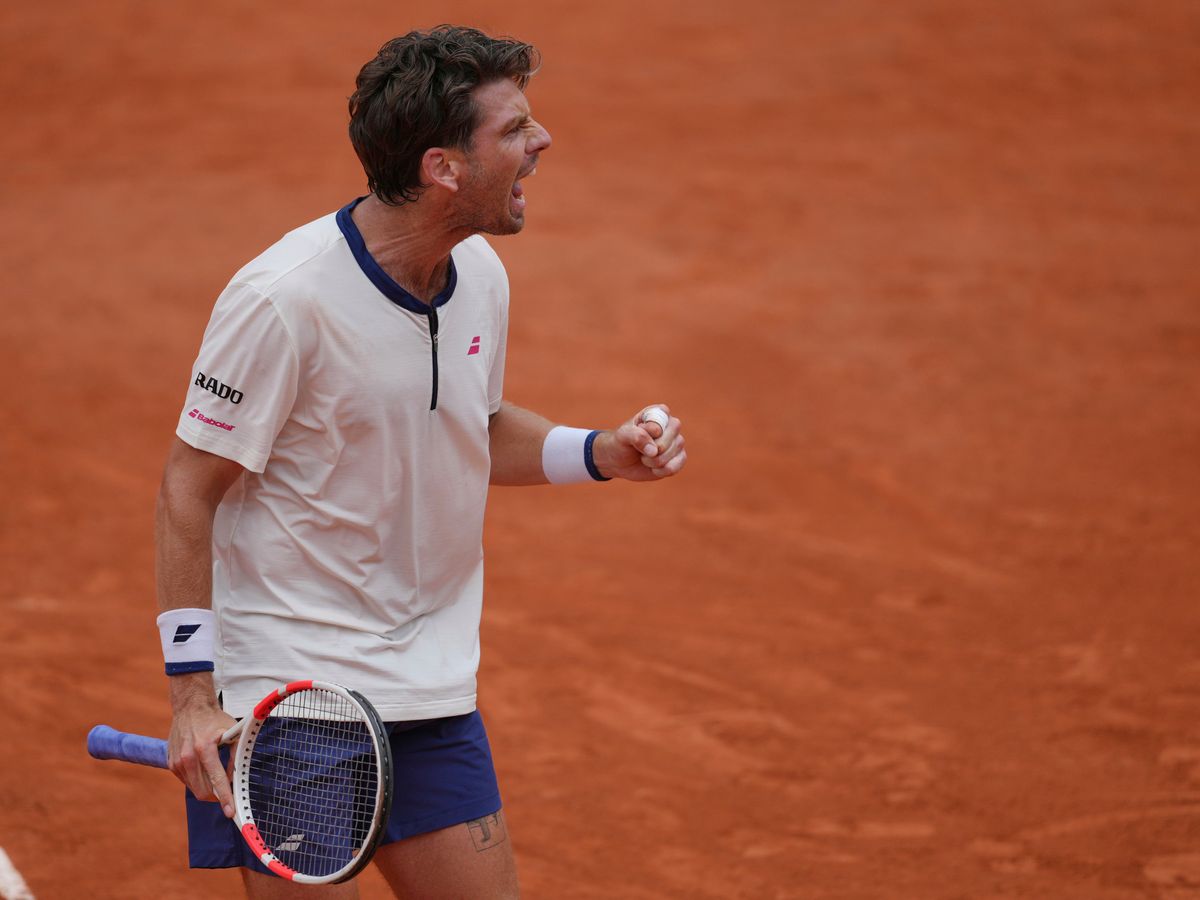 Cameron Norrie stuns Daniil Medvedev in epic first-round French Open clash
