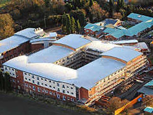 Supporting image for story: Blind centre flooded by recruits