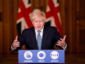 Supporting image for story: More than 500,000 people have received Covid jab, PM says amid Channel woes