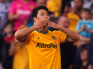 Supporting image for story: Gary O'Neil: Hard work paying off for Wolves star Hwang Hee-chan