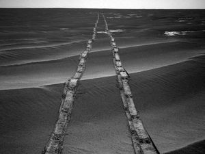 Supporting image for story: Nasa bids farewell to record-setting Mars rover