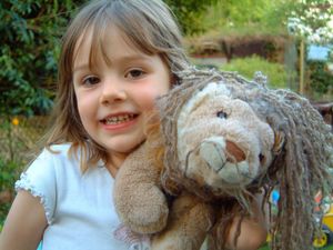 Supporting image for story: Molly Russell: What we learned from the inquest into death of teen who viewed online content