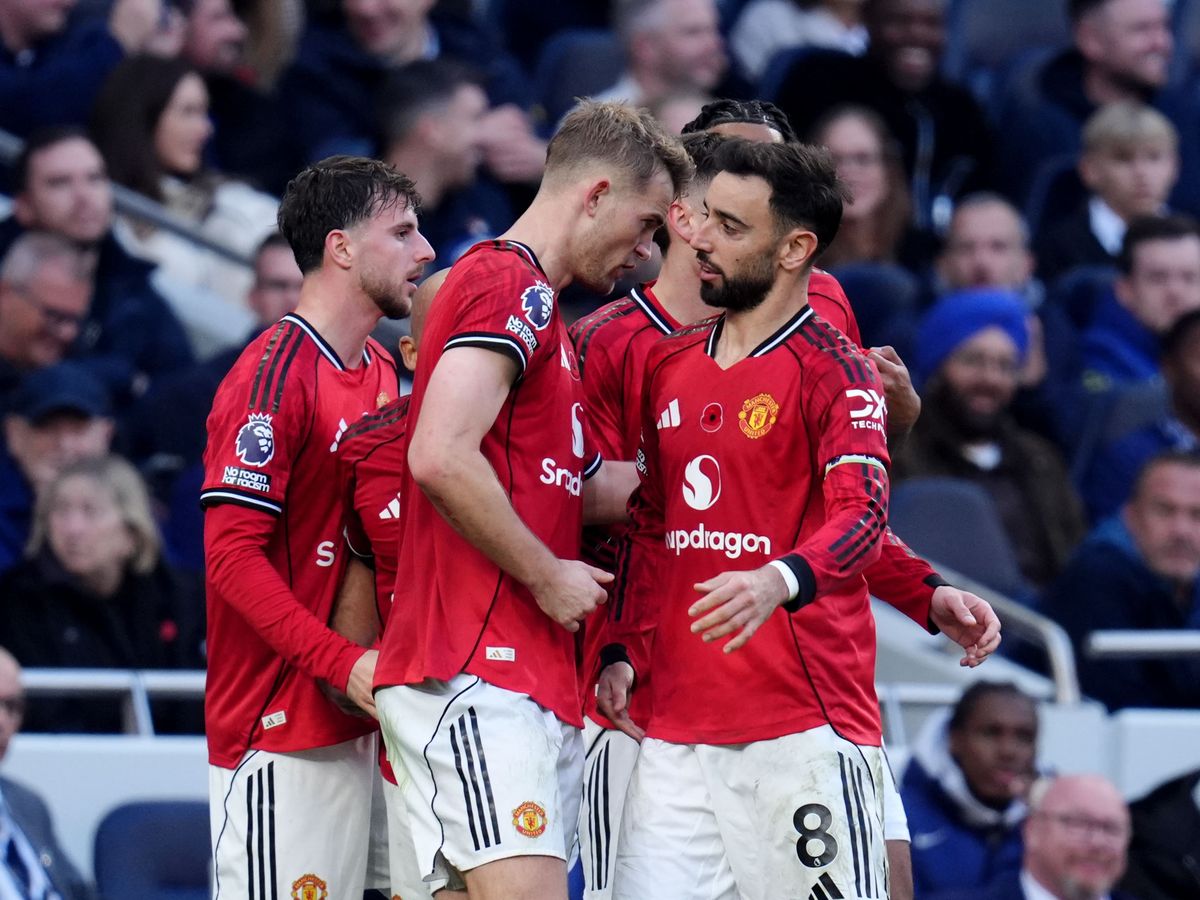 Matthijs de Ligt nods in dramatic equaliser for Manchester United at Tottenham
