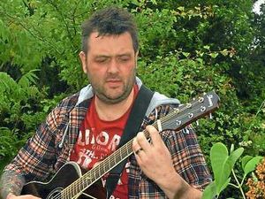 Supporting image for story: Harmer Hill singer's single for hospice funds