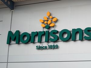 Supporting image for story: Morrisons seeks to hire 3,000 workers ahead of Christmas