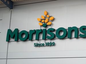 Supporting image for story: Morrisons seeks to hire 3,000 workers ahead of Christmas