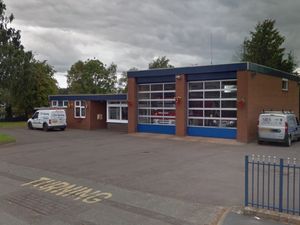 Supporting image for story: Firefighters plead with petrol queuers to stop blocking station entrance