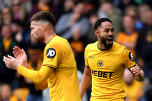 Matheus Cunha celebrates his goal during Wolves' clash with Leicester City (Photo by Joe Prior/Getty Images)
