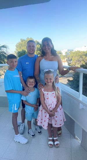 Demi and Jake Doody with their three children