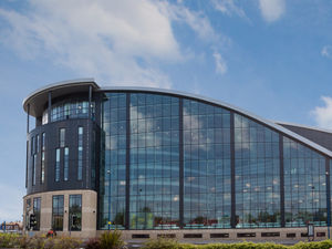 Supporting image for story: University courses offered at Sandwell College