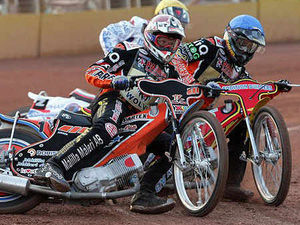 Supporting image for story: Wolves v Reading in pictures