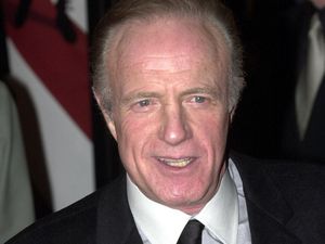 Supporting image for story: Hollywood stars pay tribute to ‘wonderful actor’ James Caan