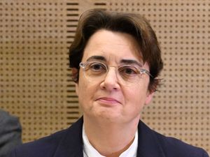 Supporting image for story: Louvre Museum’s director resigns in wake of jewels heist in Paris