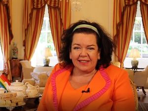 Supporting image for story: British military staff show Americans how to make an ‘authentic’ cup of tea