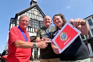 President of Bridgnorth Lions Dave Hampson (left) with 
Rebecca and John Jones, volunteers for Help for Heroes