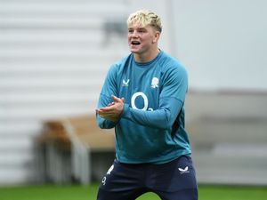 Supporting image for story: Steve Borthwick shares his advice to Henry Pollock ahead of first England start