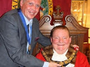 Supporting image for story: Vince leads the hunt for prosperity